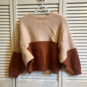 Women’s Volcom Sweater size Medium